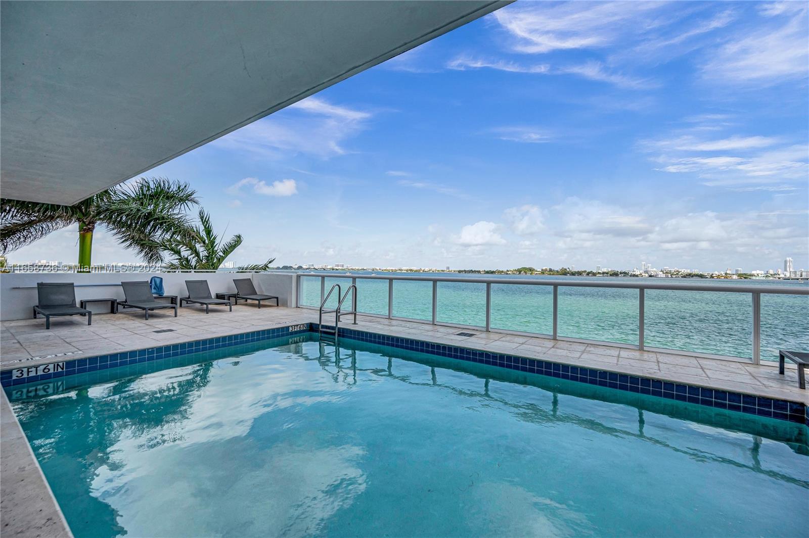 ADAGIO CONDO — 7939 EAST DR #15