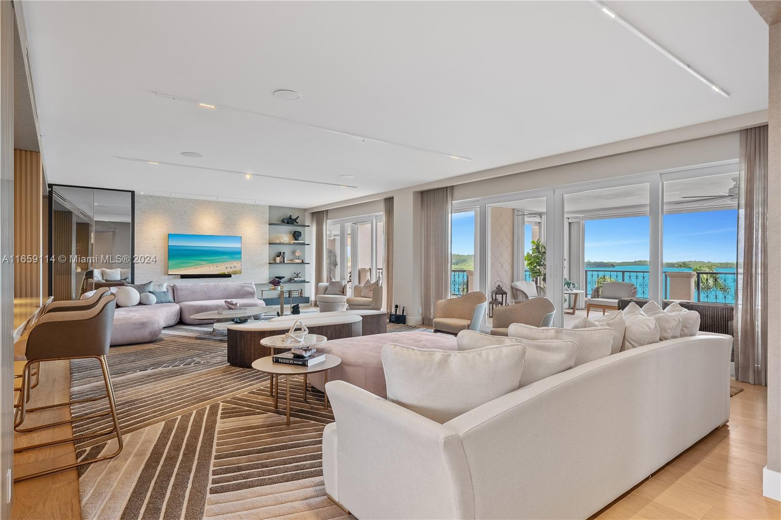 5242 FISHER ISLAND DR #5242