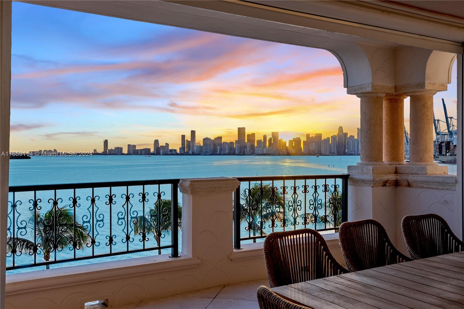 5242 FISHER ISLAND DR #5242