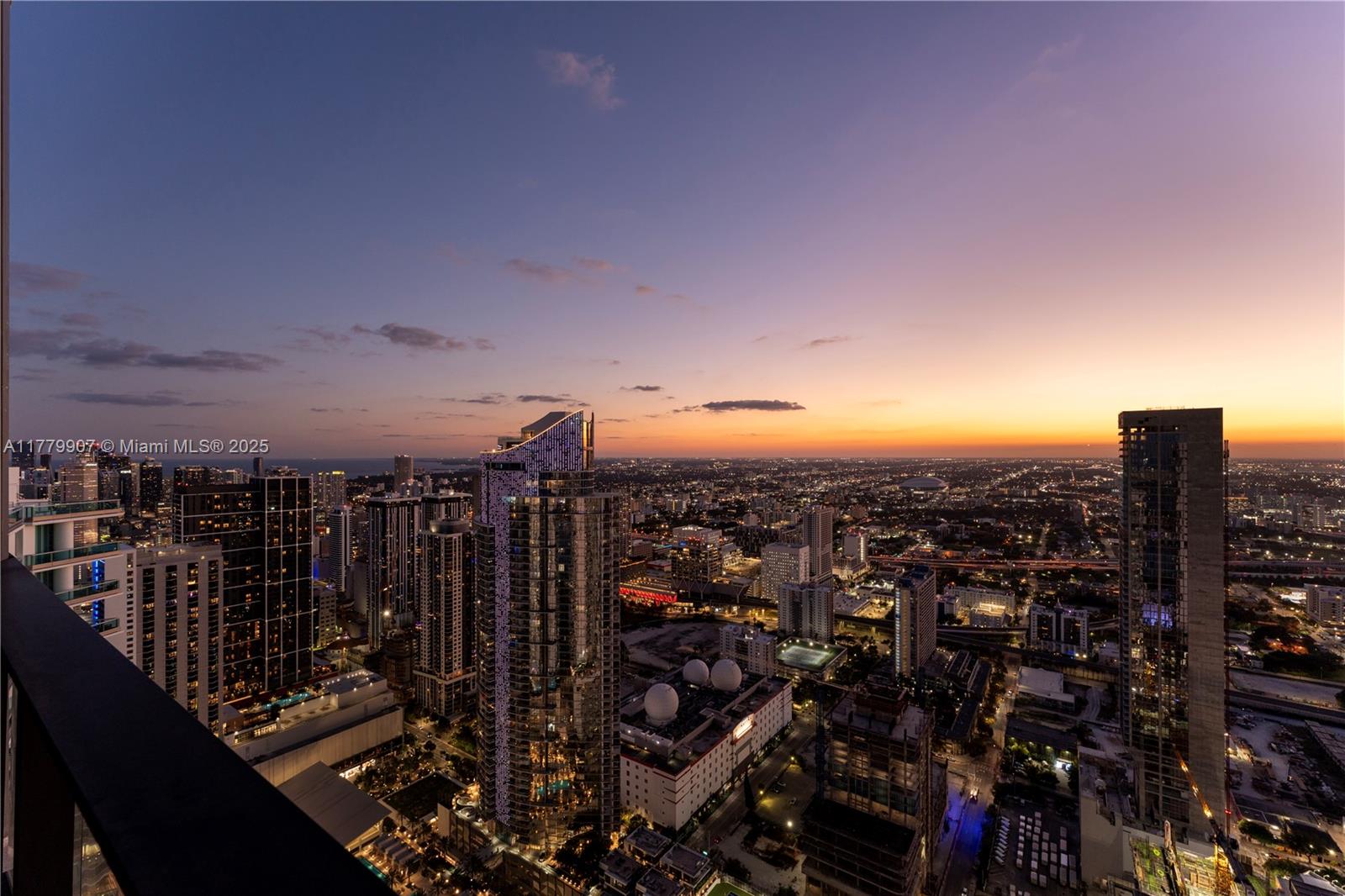1000 BISCAYNE BLVD #5801