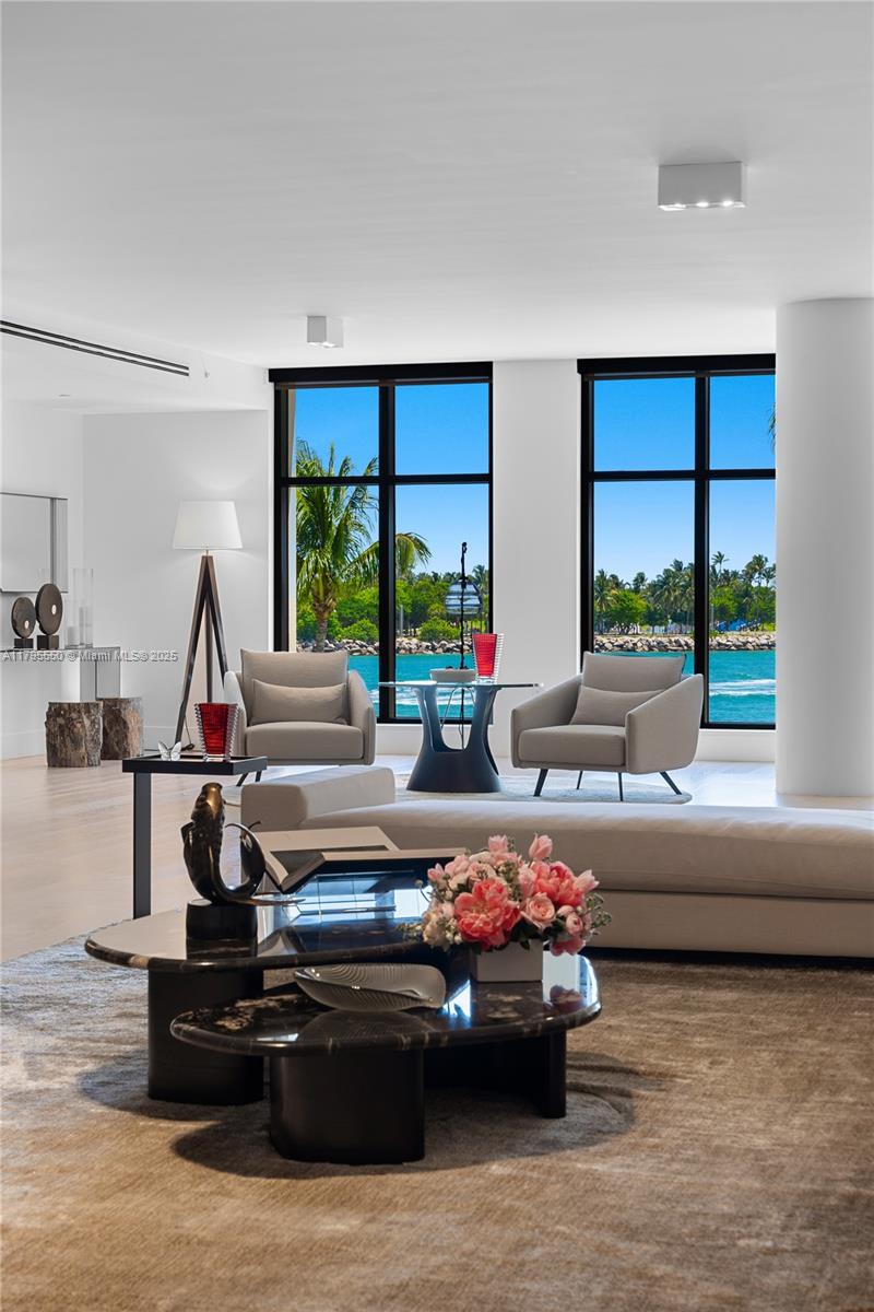 7025 FISHER ISLAND DR #7025