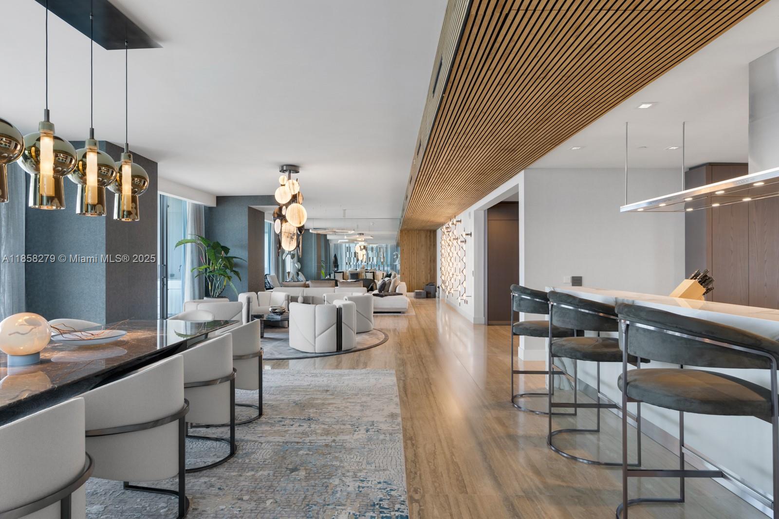 18501 COLLINS AVE #1401/02