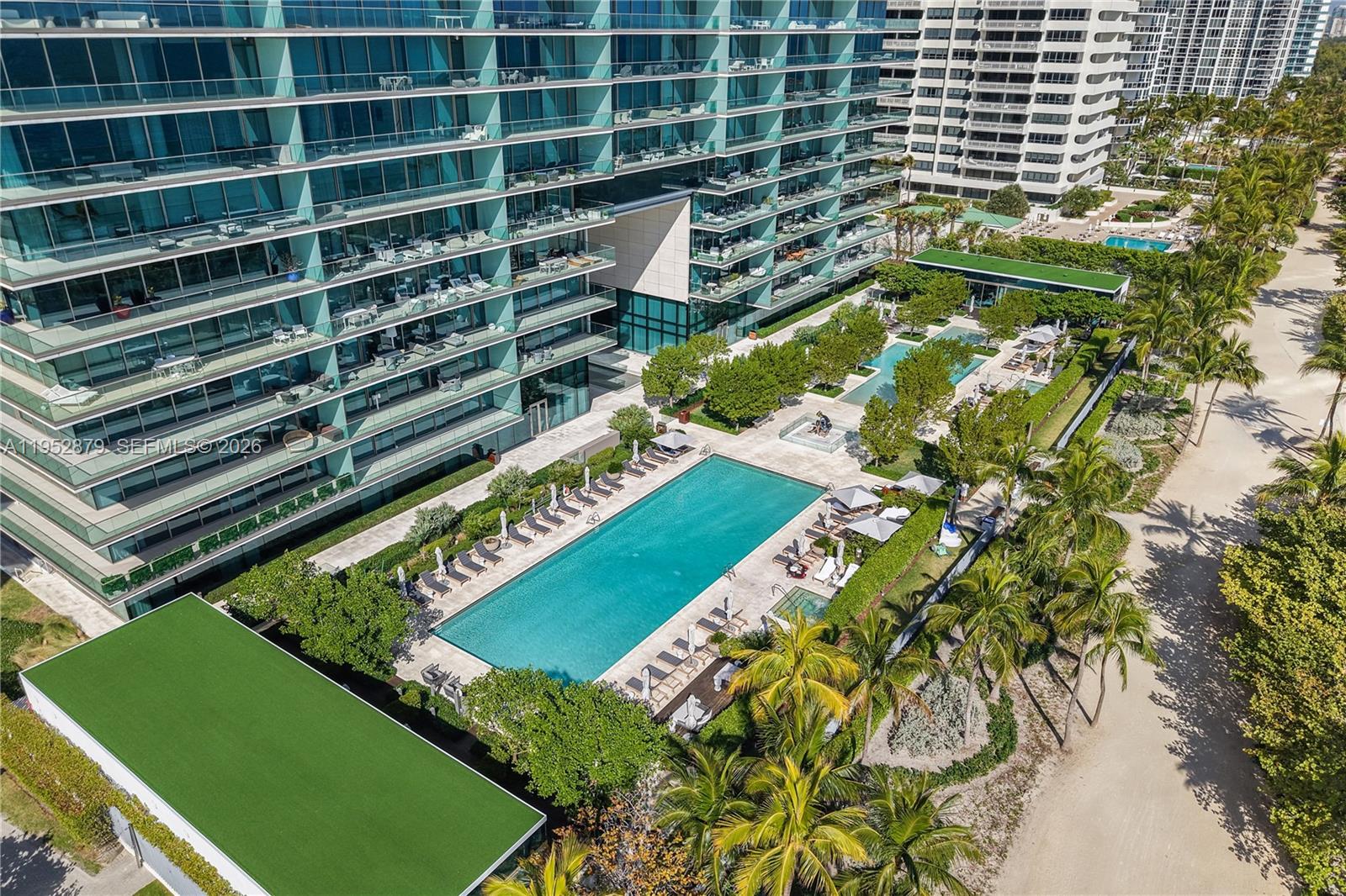 10203 COLLINS AVE #2701