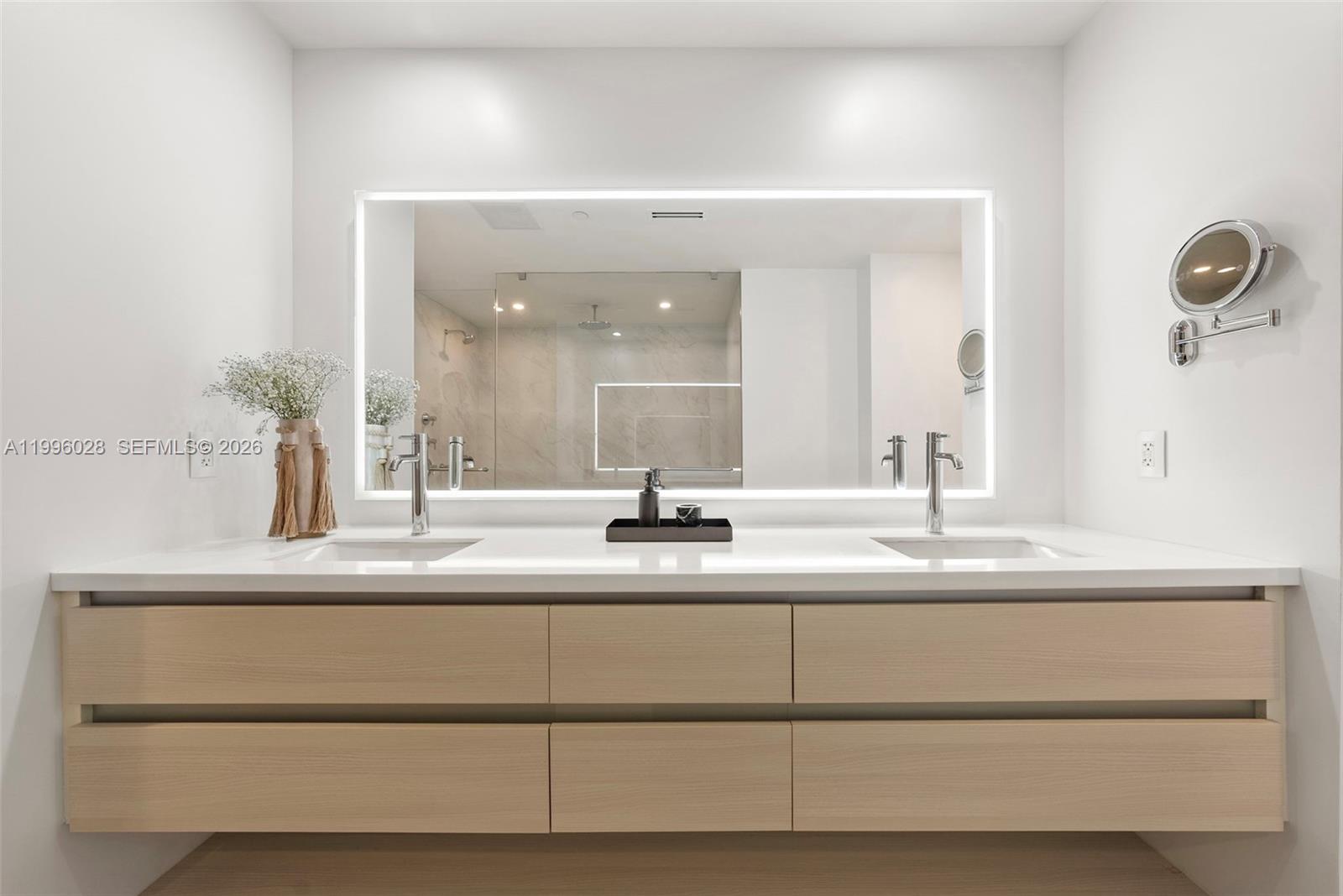 100 POINTE DR #1906/07