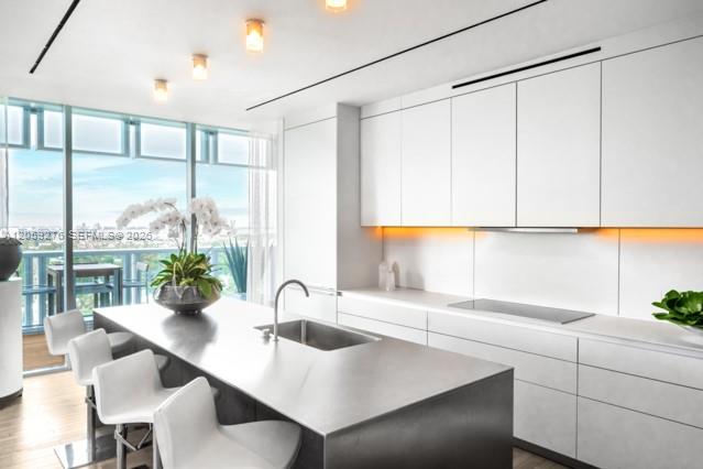 2901 COLLINS AVE #1602